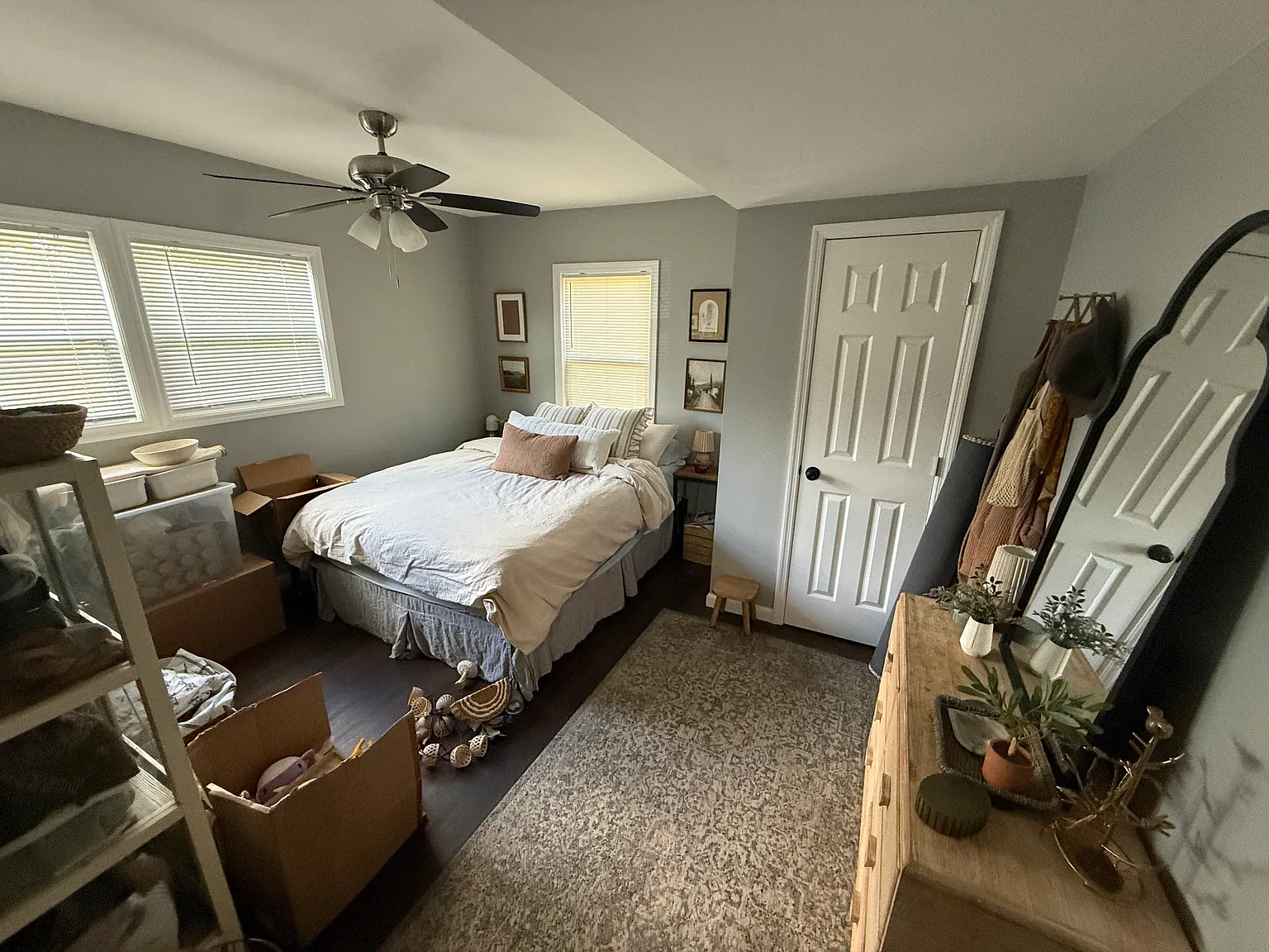 4 bed, 1700 sqft, $1,800 — Photo 2