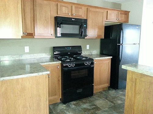 1st image of 333 Pin Oak Dr