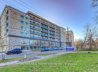 275 Larch St #111, Waterloo, ON N2L 3R2