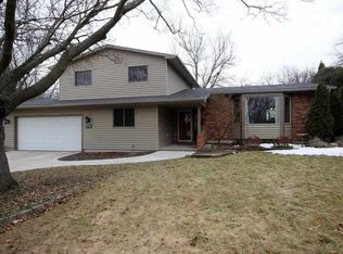 6405 Putnam Rd, Madison, WI 53711