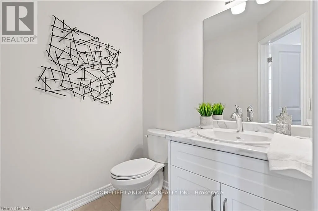 3 bed, $2,590 — Photo 3