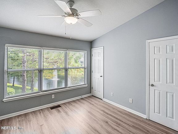 4th image of 3615 Nightscape Cir