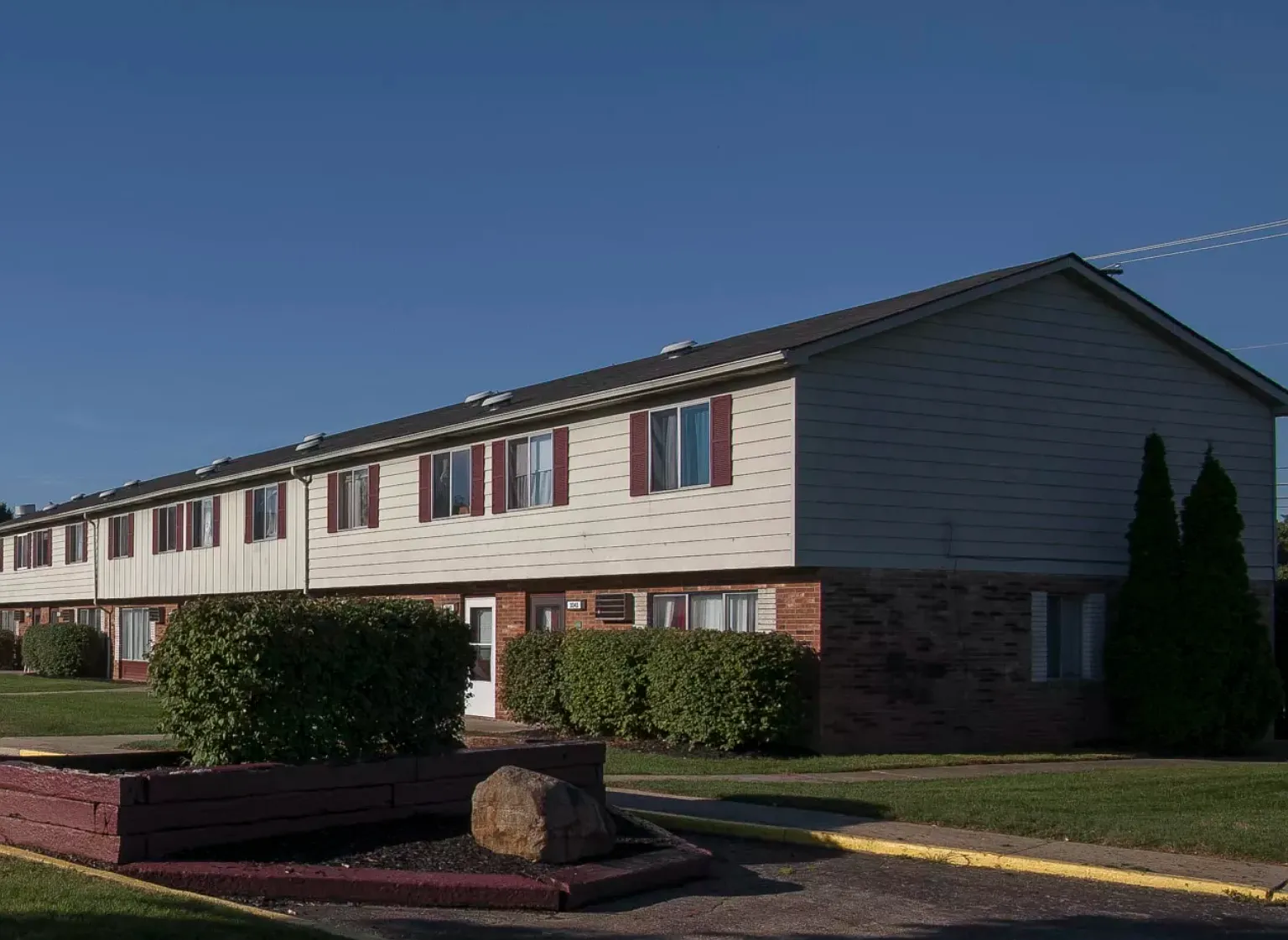 Cassady Village Apartments — Photo 2