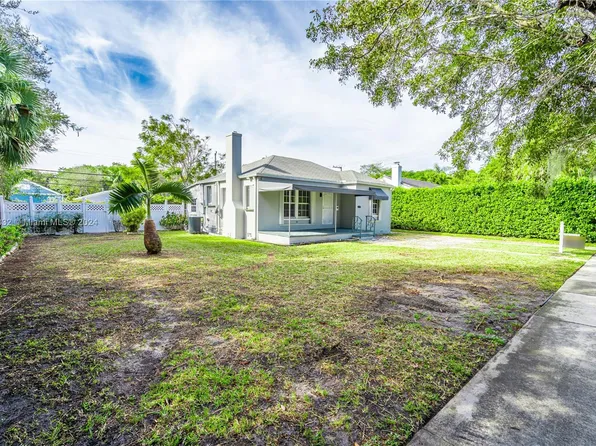 242 N Swinton Ave, Delray Beach, FL 33444