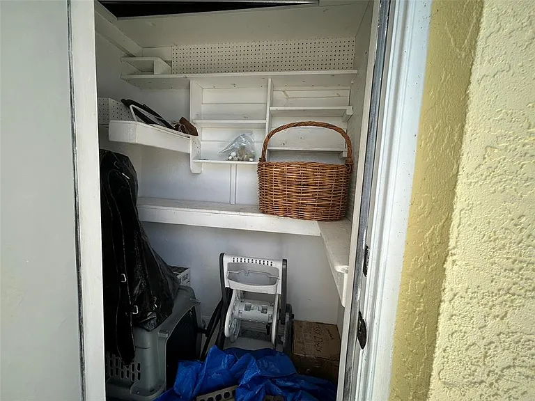 24508 Saragossa Ln — Photo 33