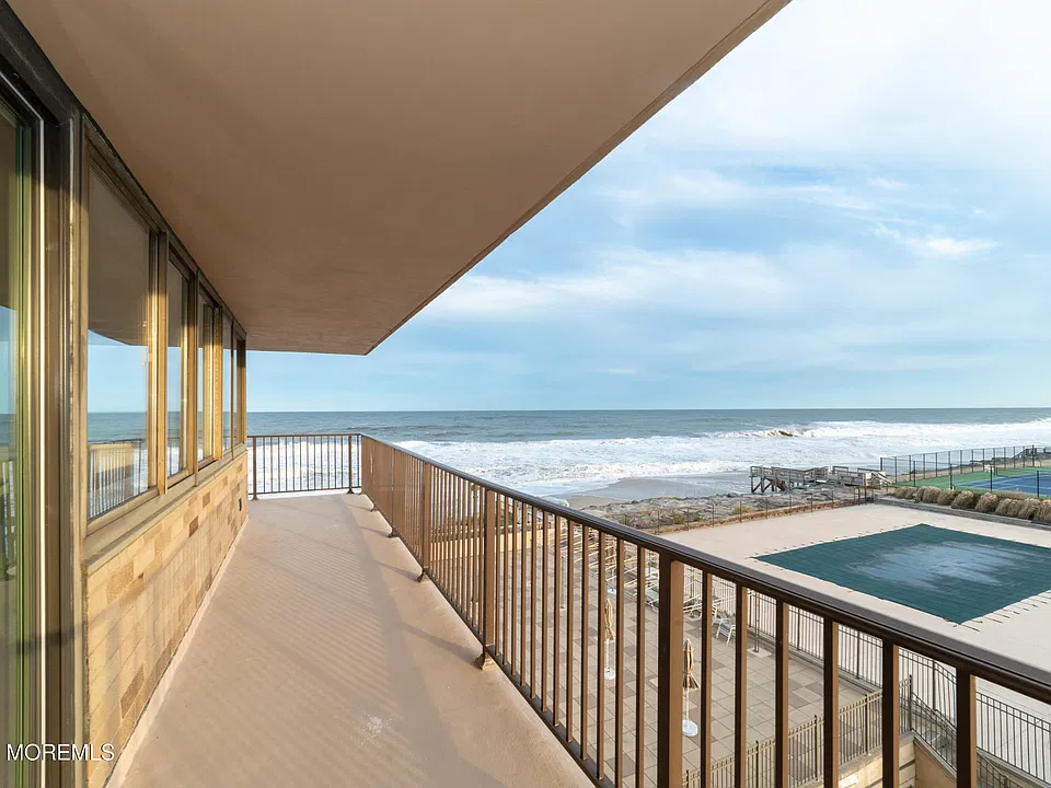 55 Ocean Ave #3L
