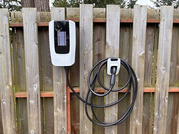 9.6kW Level 2 EV Charging Station (J1772)