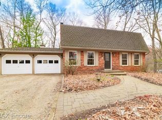 11680 Andersonville Rd, Davisburg, MI 48350