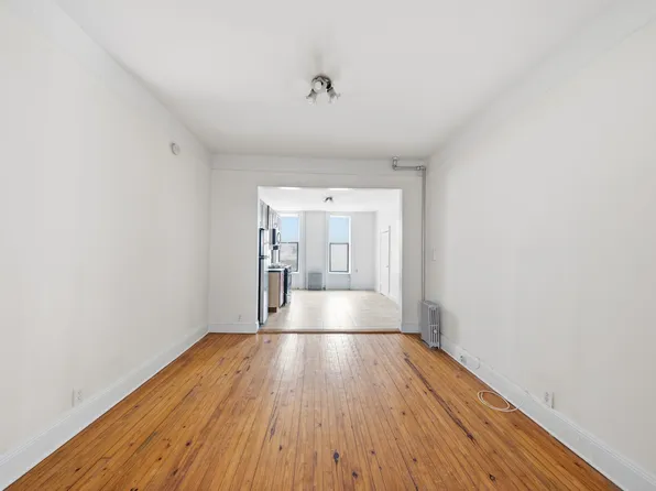 584 Sixth Avenue image 11 of 12