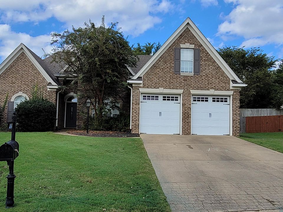 1st image of 3343 Chateau Cir N