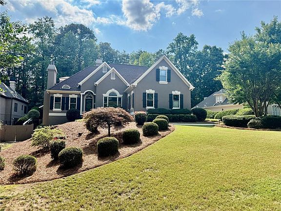 3rd image of 7605 Wentworth Dr