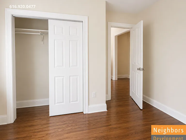 672 Kellogg St SE — Photo 10