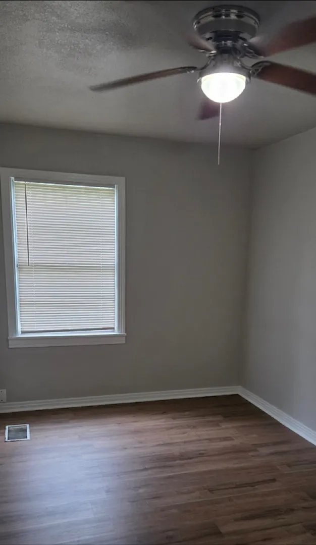 510 Meggs Blvd — Photo 3