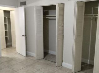 4800 NW 24th Ct APT D111, Lauderdale Lakes, FL 33313
