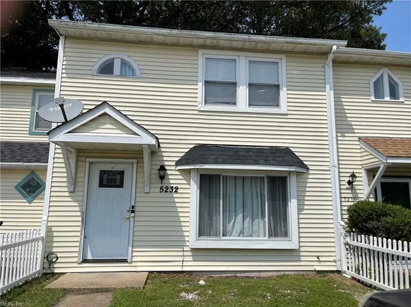 5232 Richard Rd, Virginia Beach, VA 23462