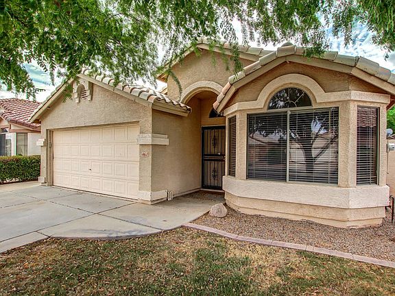 2nd image of 461 E Cantebria Dr