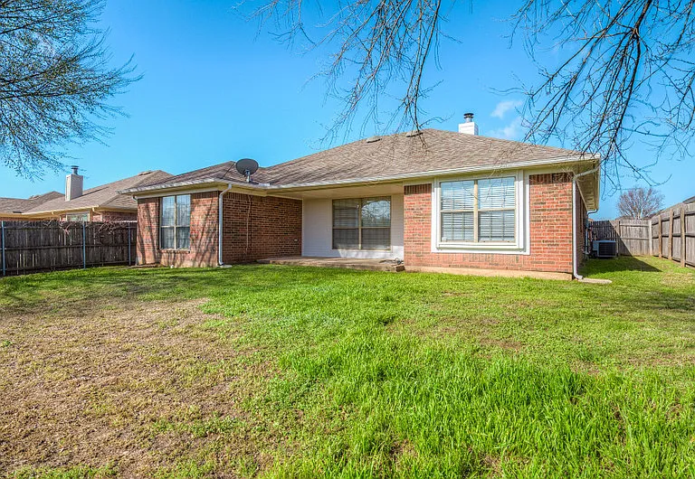 1717 Briarcreek — Photo 44