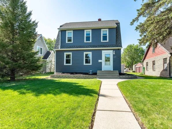 605 W Alcott Ave, Fergus Falls, MN 56537
