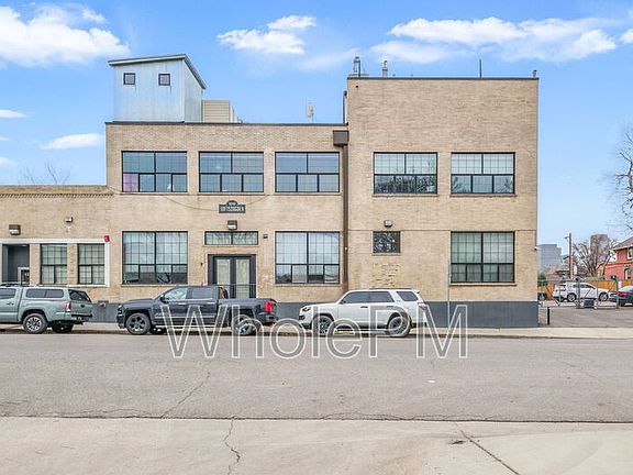 2nd image of 1515 N Ogden St APT 2