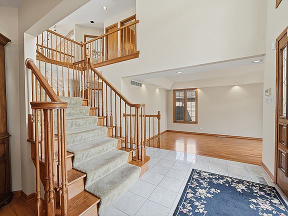 4th image of 1522 Coventry Ln