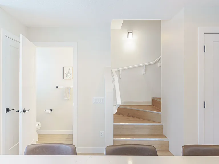 6951 25th Ave SW — Photo 17
