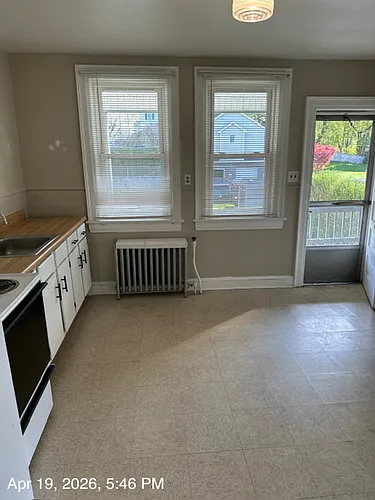 301 Union St #D Photo 1