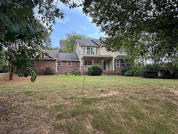 2nd image of 2539 Holston River Dr