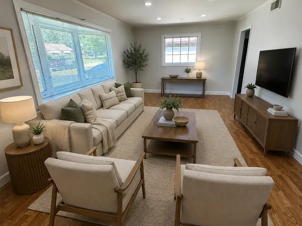 45 Golfview Rd, Lake Zurich, IL 60047
