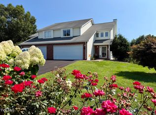 148 Robinson Walk APT A, Bristol, TN 37620