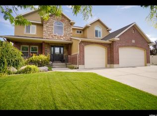 636 W 2920th Cir S, Syracuse, UT 84075