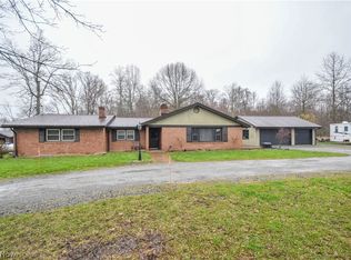 9506 Kirk Rd, North Jackson, OH 44451