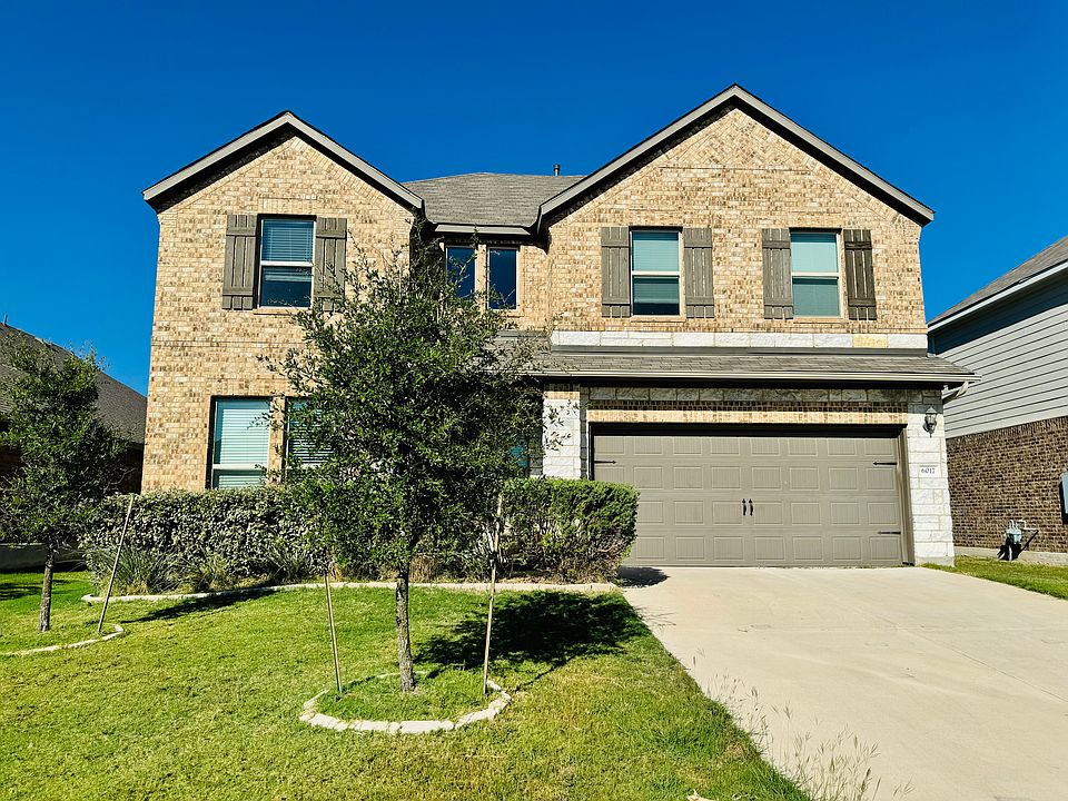 1st image of 6017 Gimignano Pl