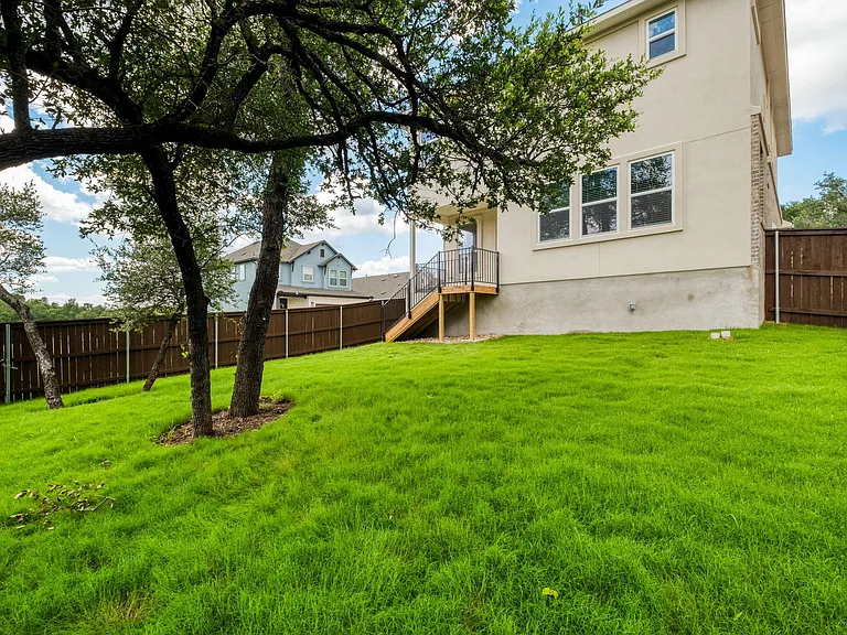 2605 Sam Bass Rd #44 — Photo 26