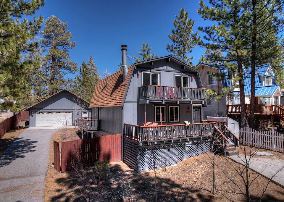 1st image of 40138 Hillcrest Dr