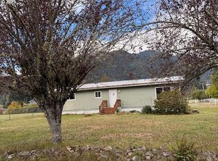 1551 Main Ave, Morton, WA 98356