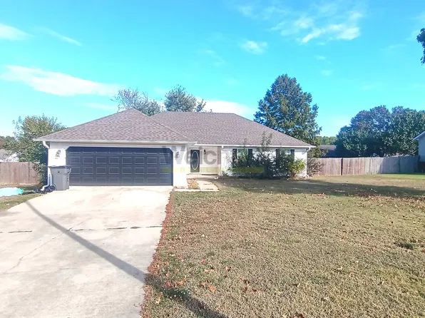 1805 S 11th St, Paragould, AR 72450