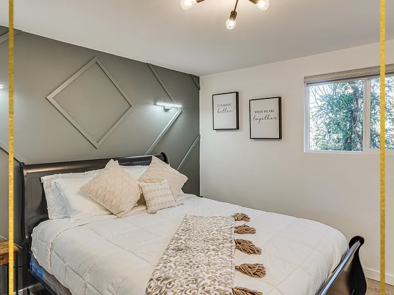 18115 La Verne Dr — Photo 16