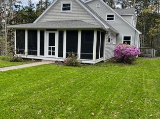 33 Reed Rd, Boothbay Harbor, ME 04538