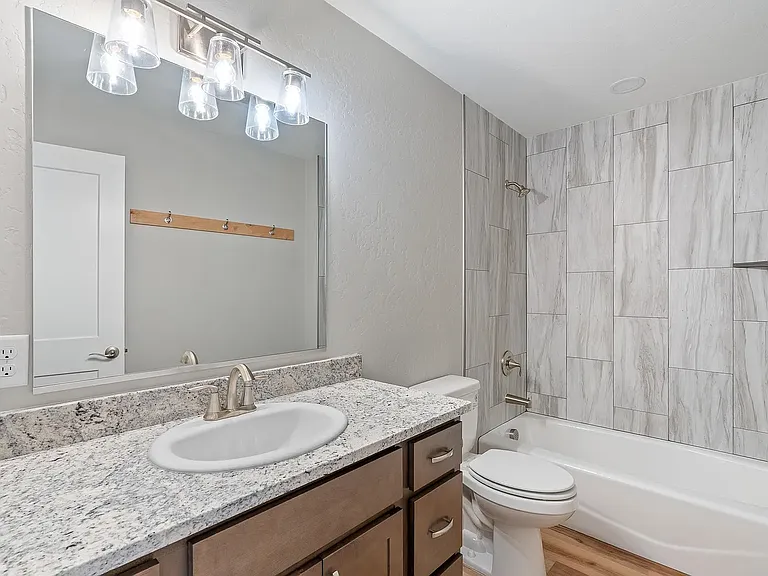 2453 Ross Rd #A — Photo 6