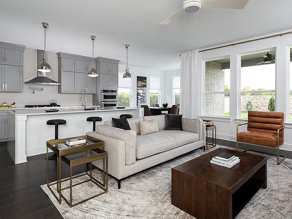 Mockingbird Park - Westlake Interior Image 2