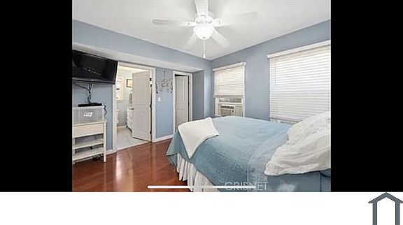 3rd image of 8427 Aura Ave #A