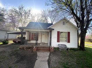 2173 N Kellett Ave, Springfield, MO 65803