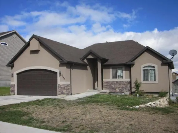 4065 E Comanche St, Eagle Mountain, UT 84005