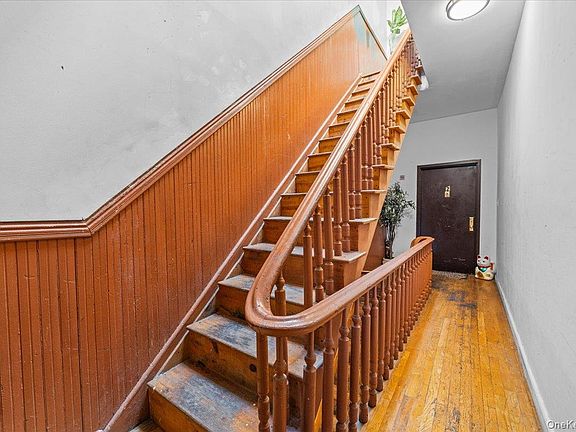 4th image of 124 Grove Street