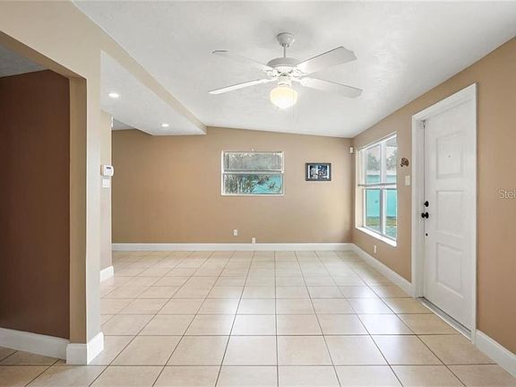 5th image of 3812 Papai Dr