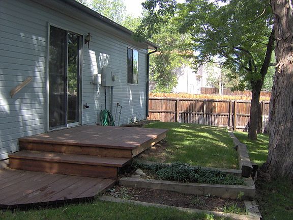 0302_02 back yard_07292015