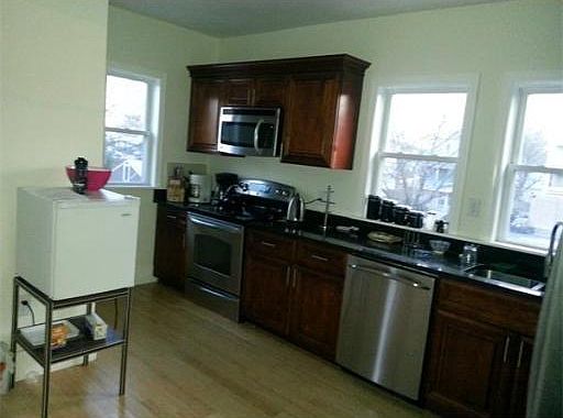 2nd image of 216 S Main St APT A-1