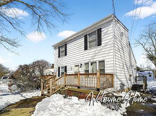 24 Steinhardt Ave, Old Bridge, NJ 08857