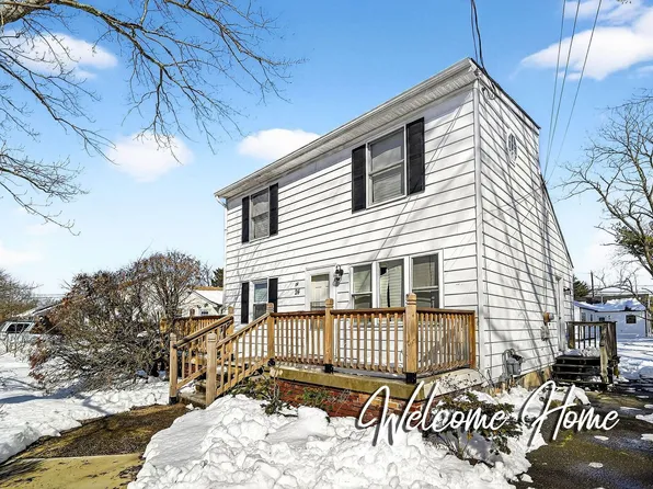 24 Steinhardt Ave, Old Bridge, NJ 08857
