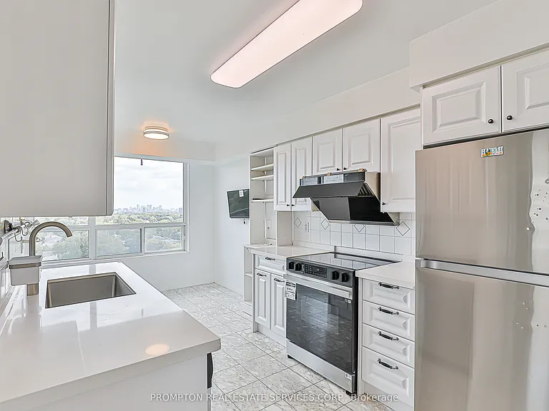 238 Doris Ave #2009 — Photo 10